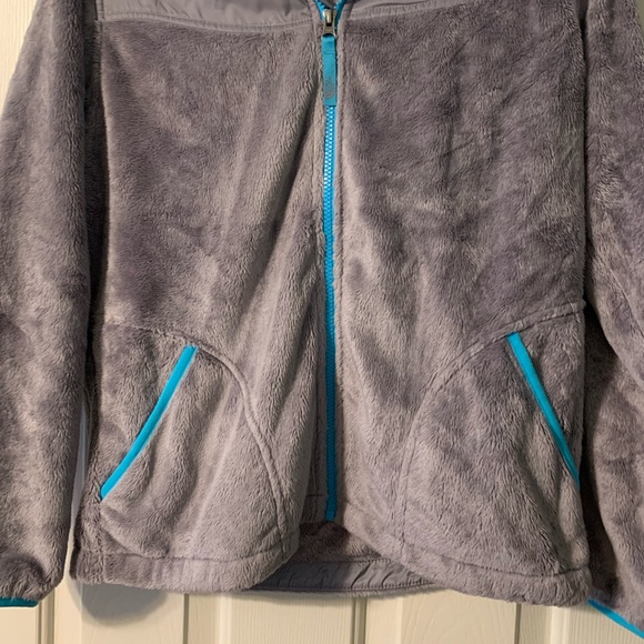grey north face jacket with blue lining - Picture 4 of 7